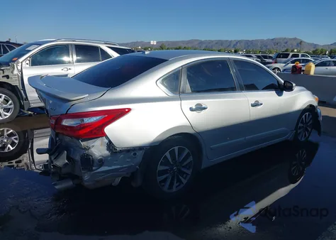 2017 Nissan Altima 2.5 Sv из США, поврежденный, VIN 1N4AL3AP1HC157402